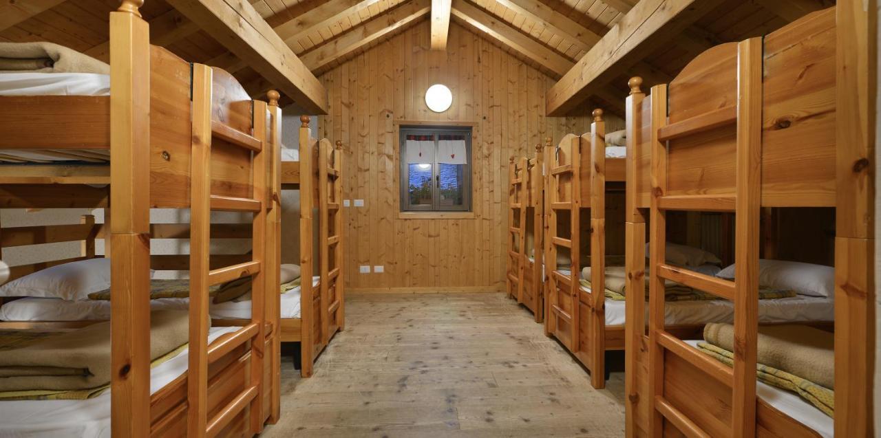 Albergo Casa Alpina San Luigi Камподольчіно Екстер'єр фото