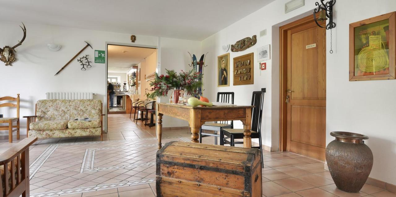 Albergo Casa Alpina San Luigi Камподольчіно Екстер'єр фото